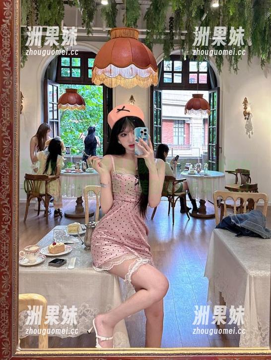 头条女神 - 想要超高颜值壁纸？看看陈怡曼的少女写真，真是美到让人心动！.txt
