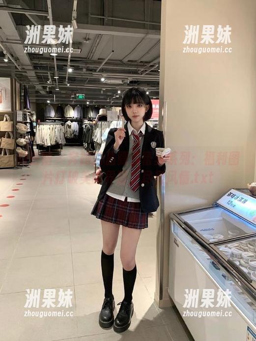 微密圈 - 奔跑的晶骡儿蕾丝系列：福利图片打破美的界限，尽显风情.txt