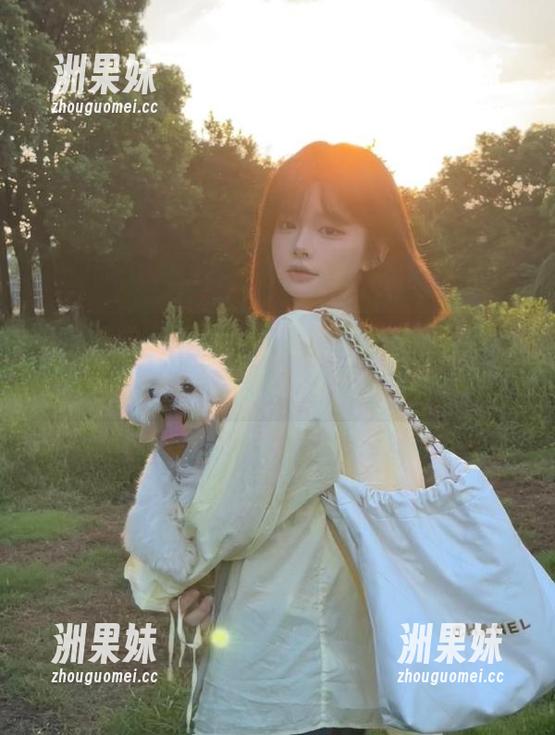 妖精视觉 - 短裤，不止是穿搭，顾顾精选写真让你领略时尚新思路！.txt
