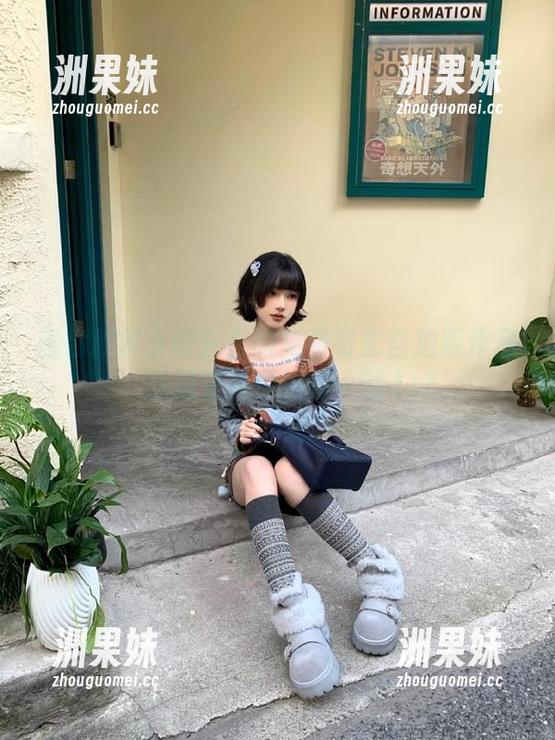 邀你欣赏小瑶幺幺的免费符玄自拍版作品，捕捉生活中的每一刻.txt