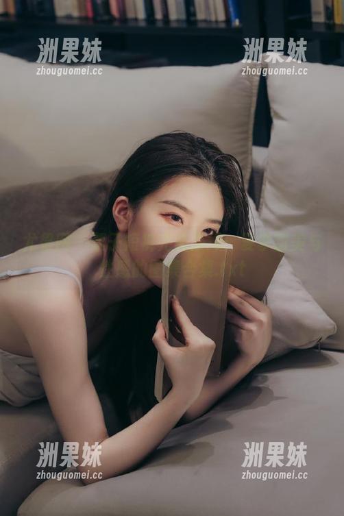 尤果网 - 栗子短裤完美演绎：夏季甜美与性感的图集合集.txt