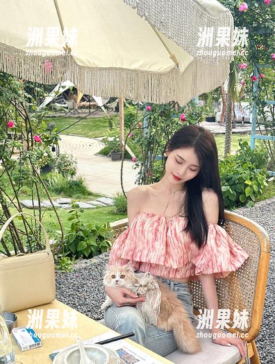 尤果网 - 死库水写真分享：跟随笑笑探寻美图背后的故事与心情！.txt