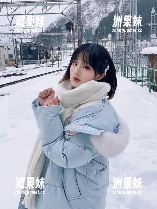 新套图更新！在弥美Mime的油亮世界中找到灵感与美的碰撞！.txt