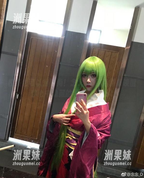 校服也可以很时尚！念念_D精选图集唤醒你心中隐藏的学生时代.txt