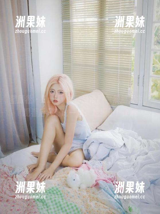 星颜社 - Emily尹菲吊带图包震撼发布，观看后只想说一句：我服了！.txt