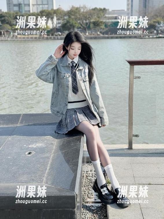 星颜社 - 免费领取伊黎yili学妹美图，超美写真让你爱不释手！.txt