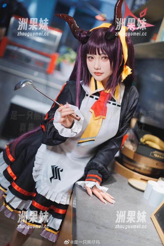是一只熊仔吗献上Nikke爱丽丝兔女郎写真集，唯美原图勾勒出别样风姿.txt