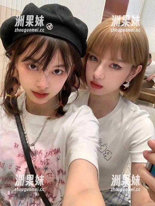 果团网梦幻图集：玫瑰少女的优雅瞬间，下载这份美丽绝对值得！.txt