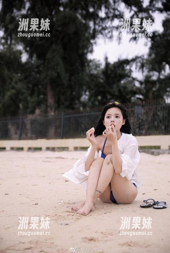 森萝财团 - 小七与她的梦幻礼服，震撼心灵的美图和无与伦比的套图.txt