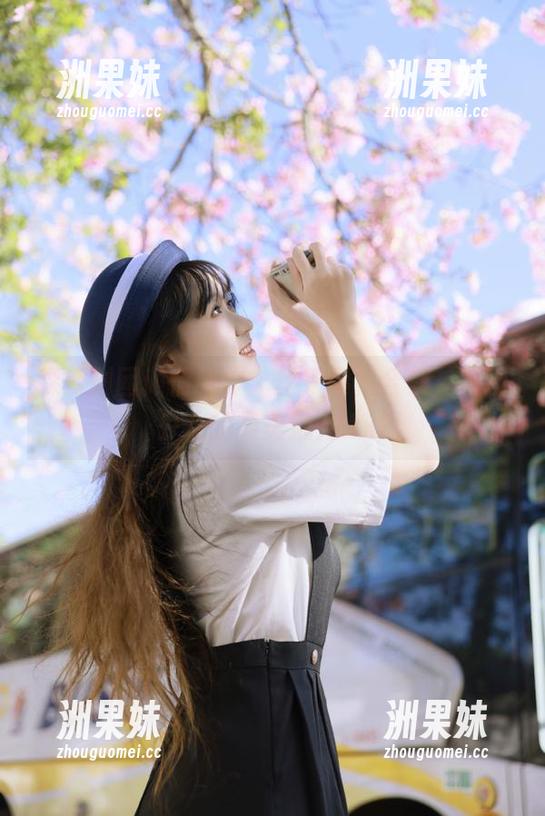 森萝财团倾情制作：丝秀摄影合集，展现少女的柔美魅力.txt