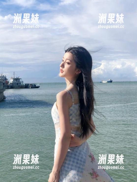 模范学院 - 跟随柳侑绮Sevenbaby，短裙写真作品资源，尽显时尚魅力！.txt