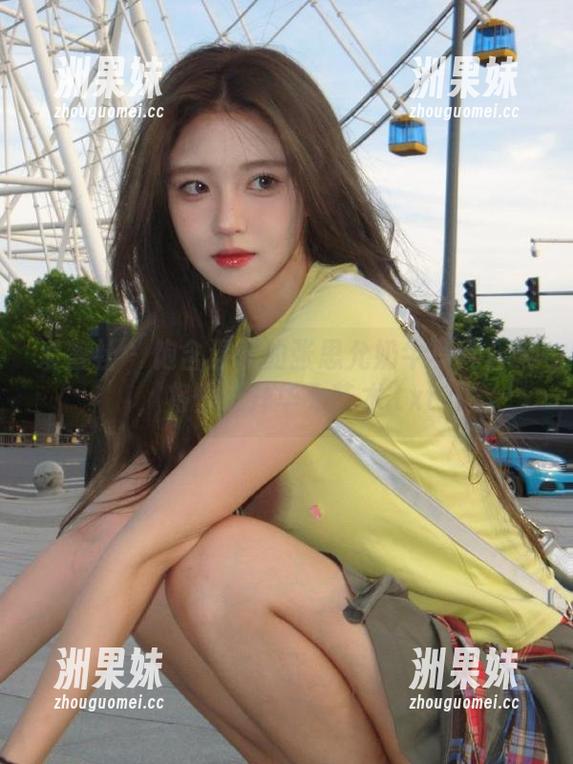 爱蜜社 - 饱含温情的张思允奶牛写真合集，将壁纸升华为艺术.txt