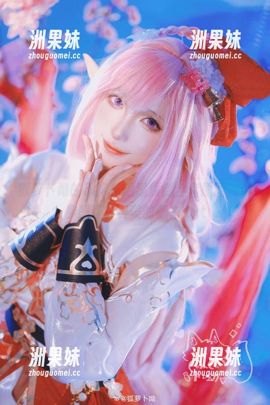 狐萝卜呦的旗袍乐逍遥原创全套原图，带你感受古典美的魅力.txt