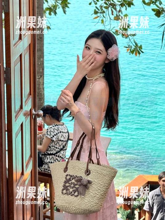 微密圈 - 禅院熏的户外写真集，高清原图记录每一份感动！.txt