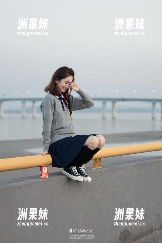 秀人网 - 图包资源分享：Egg_尤妮丝学妹教我如何在自黑中找到快乐！.txt