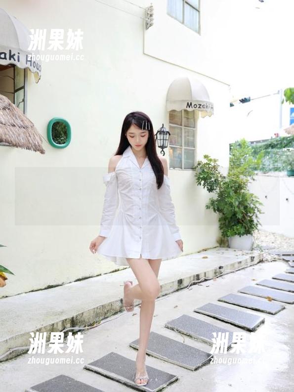 秀人网 - 一起来欣赏丹妮Danny制服写真，原图和壁纸定会让你目不转睛！.txt