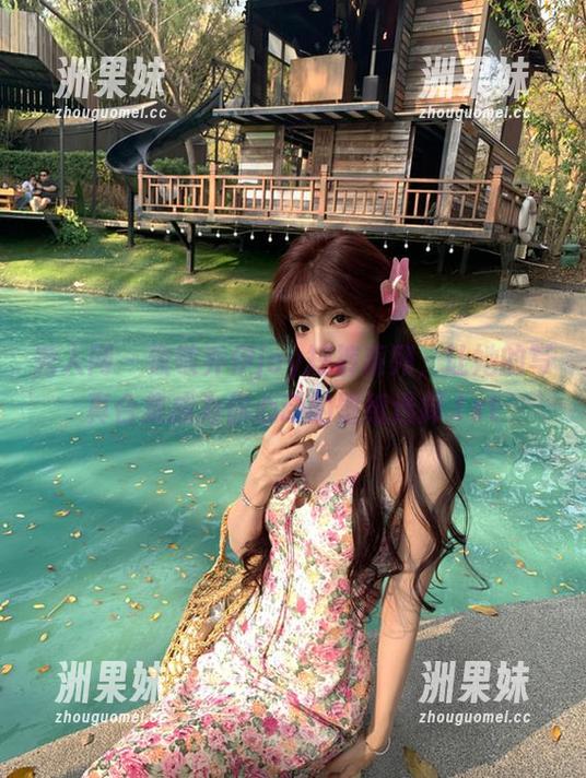 秀人网 - 致敬乔伊joy短裤系列，让她的写真合集成为你心动的壁纸选择.txt