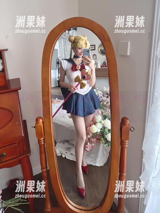 秀人网 - 在九尾Ivy的在线写真中，纯白如雪，清纯如梦的体验.txt