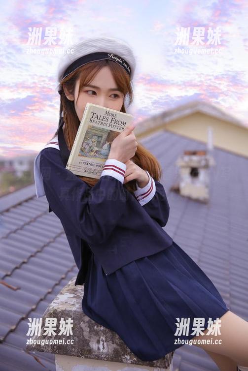 秀人网 - 魅惑黑丝吊裙，周慕汐fairy写真作品中的时尚风范.txt