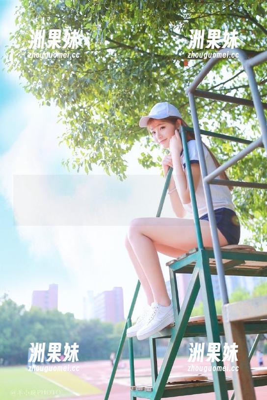 秀人网 - 在徐安冉miki的圣诞世界里：分享她的写真原图，感受浓浓节日气息.txt