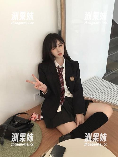 秀人网 - 体验梓萱Crystal的蕾丝魔力，免费下载梦想中的照片，尽显个性魅力.txt
