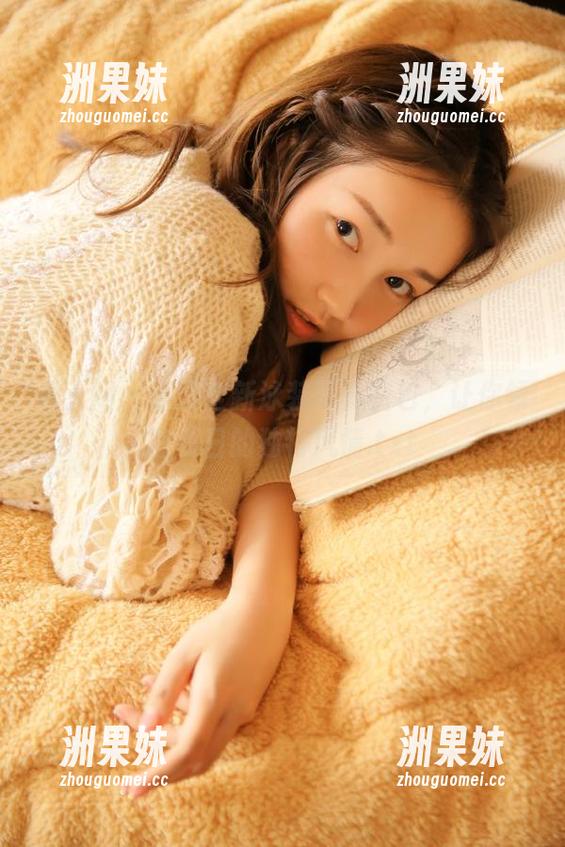 秀人网 - 甜妮全新泳装写真图包，让你领略夏日的独特风情.txt