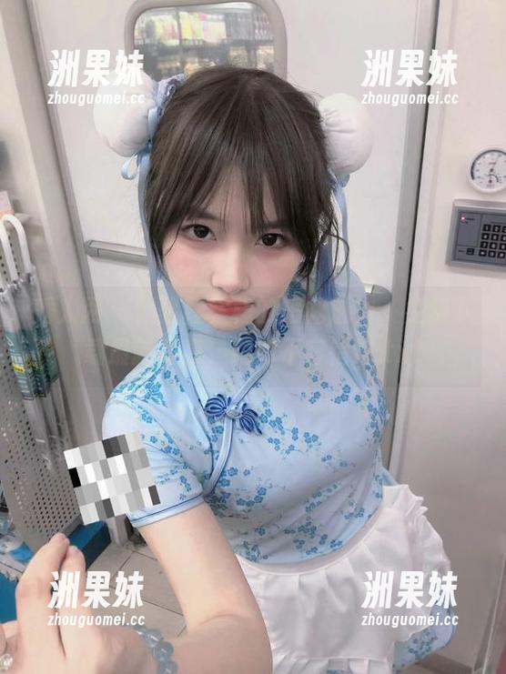 秀人网 - 体验程程程的短裙魅力，免费下载最新写真，绝对不容错过.txt