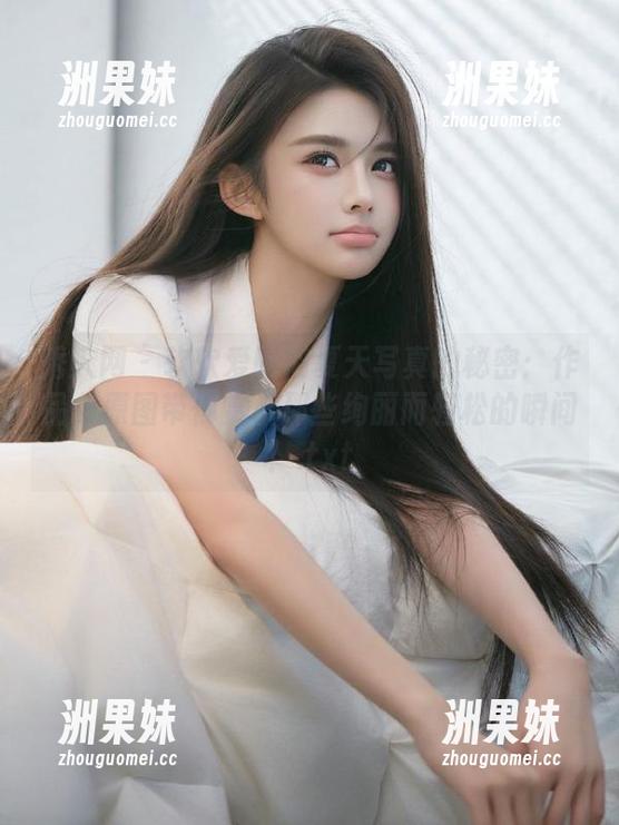 秀人网 - 软软爱吃肉夏天写真的秘密：作品集原图带你赏析那些绚丽而轻松的瞬间！.txt