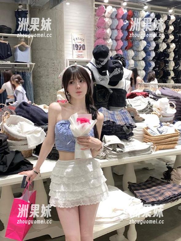 秀人网-软软酱 秀人网 - 软软酱的可爱图集精选,保留了每一个让人心动的瞬间!.txt