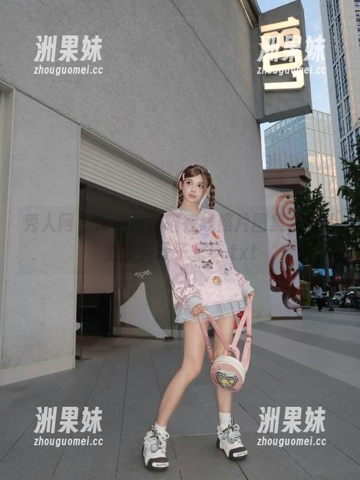 秀人网 - 海边陈小喵在线照片图集，真的是撩到骨子里！.txt