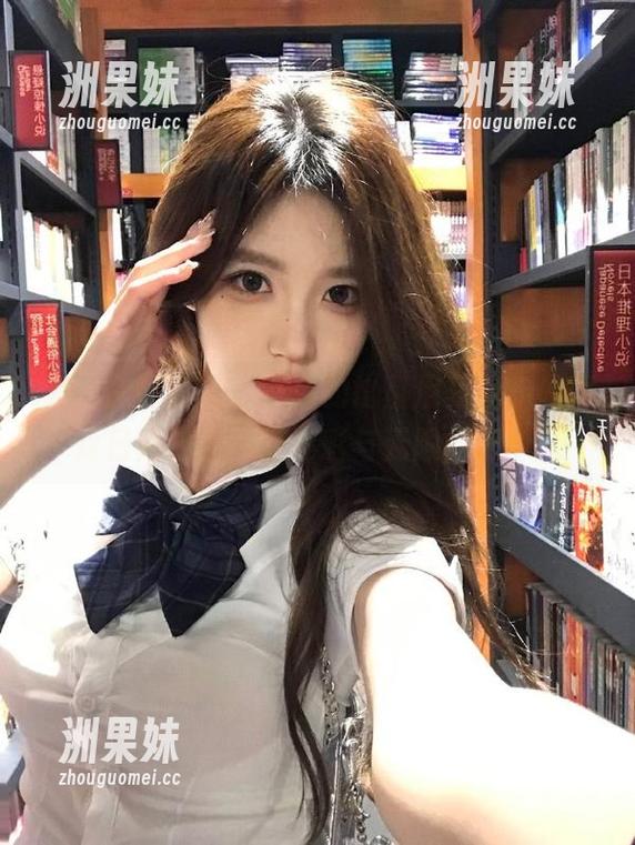 紧急企划 - 五更百鬼的比基尼写真，闪耀夏日阳光的多姿多彩与无限创意.txt