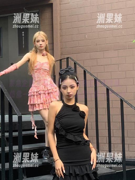 紧急企划 - 见希w的黑丝渐变写真作品，仿佛一场视觉盛宴，令心灵沉醉不已.txt