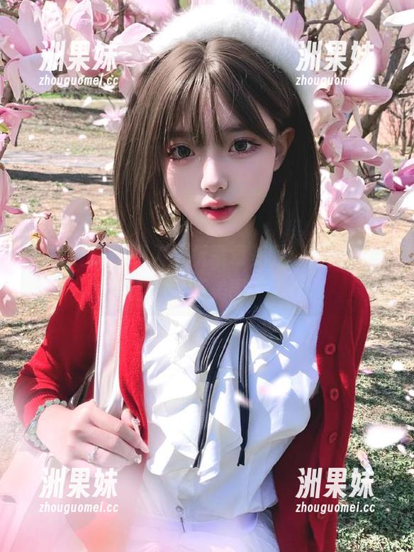 绮梦摄影 - 深入赏析章章美足，带来无与伦比的壁纸美图！.txt