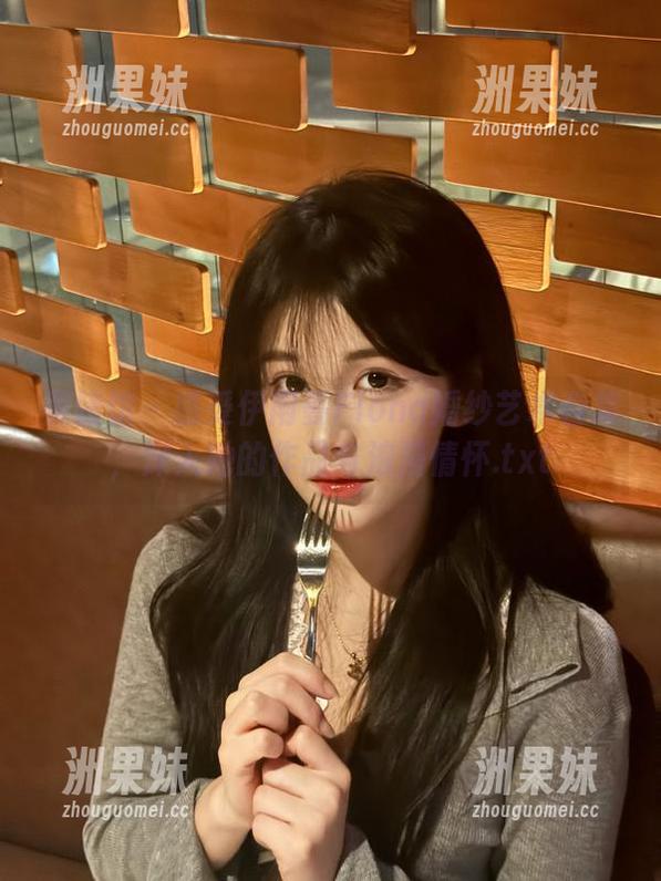 美媛馆 - 感受伊雨蔓Fiona婚纱艺术合集，深入她的作品与浪漫情怀.txt