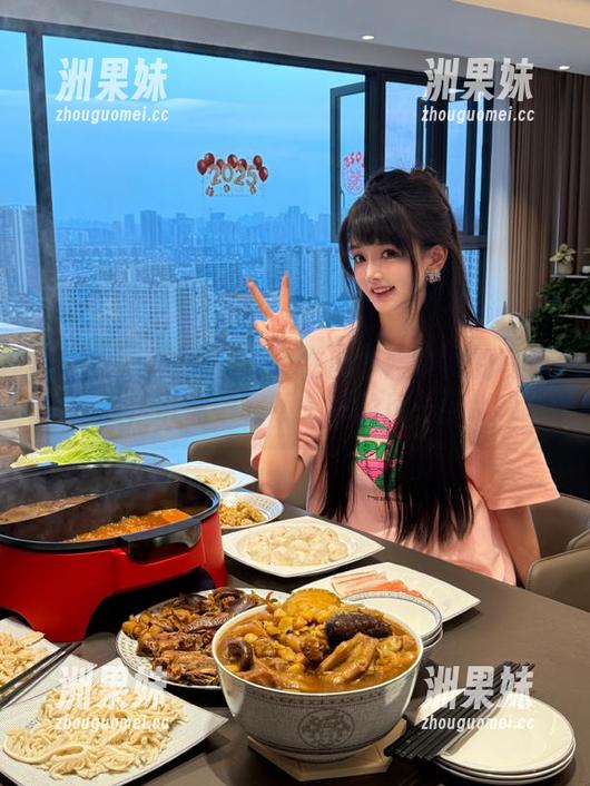 美媛馆 - 全套图片尽在田孝媛学妹的写真作品，带你领略不一样的风范！.txt