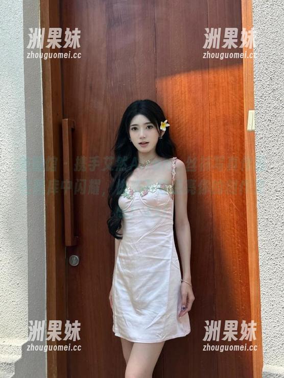 美媛馆 - 携手艾然Airan，丝袜写真作品在图库中闪耀，快来下载点亮你的创作灵感！.txt
