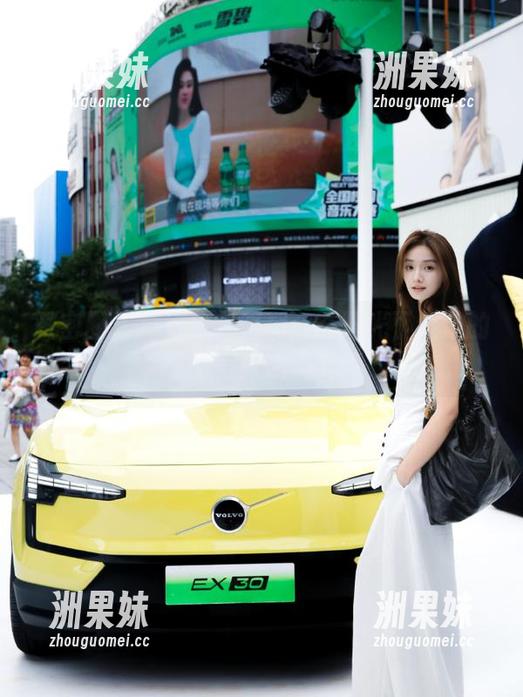 微密圈 - 葛征夏天系列：在阳光下绽放的原图写真之美.txt