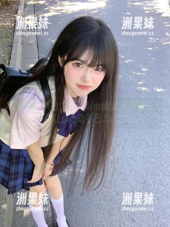 蜜桃社 - 纯白之梦：Gina的最新写真作品让你心动不已.txt