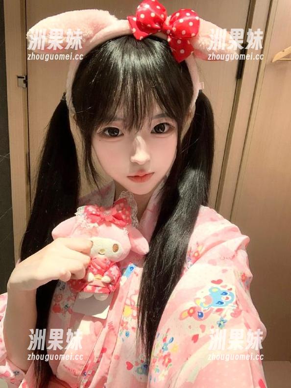 蜜桃社 - 咕噜Sweet美足魅力大揭秘：网盘专属写真合集分享.txt
