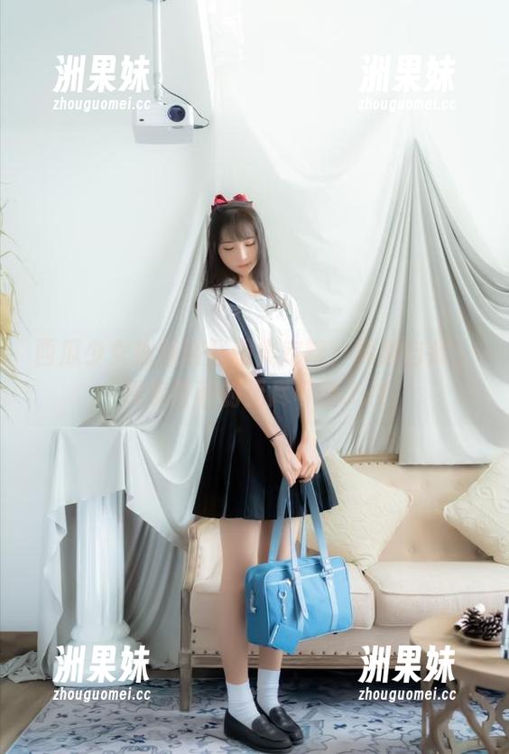 西瓜少女独特浴缸图集定制：释放自我，探索青春的无尽可能.txt