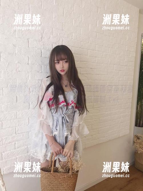 用镜头记录魅力：过期米线线镂空系列套图，超美合集让你不忍错过.txt