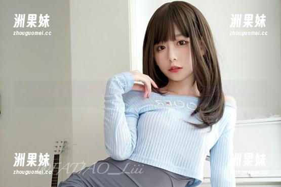 追踪迷之呆梨的秘书写真，打造你的个性化壁纸墙.txt