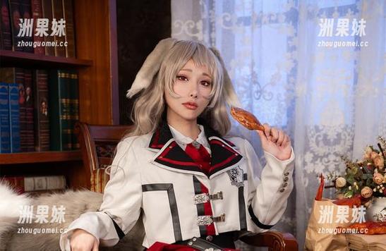 雨波_HaneAme的精彩世界，畅游女神异闻录5高卷杏写真与唯美图片的海洋！.txt